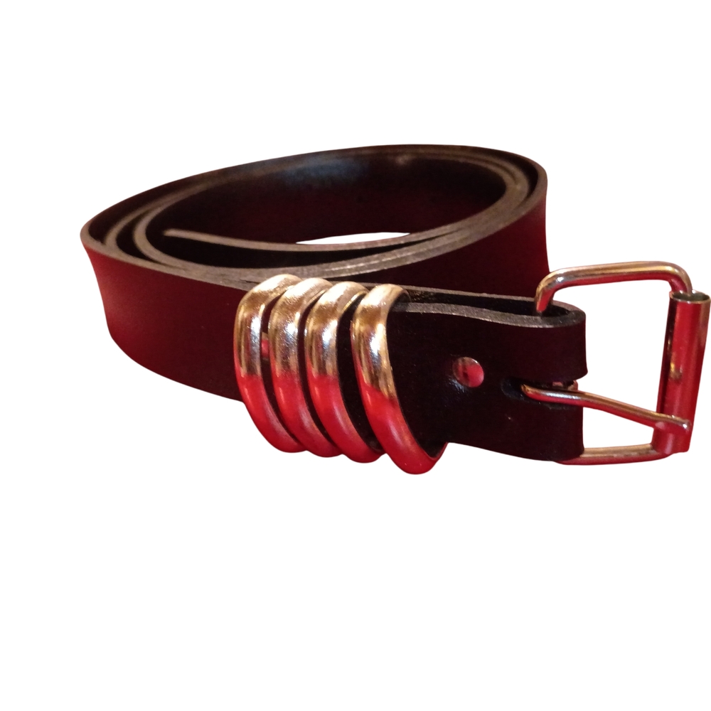 Classic Black Leather Belt with Silver Buckle Size 37